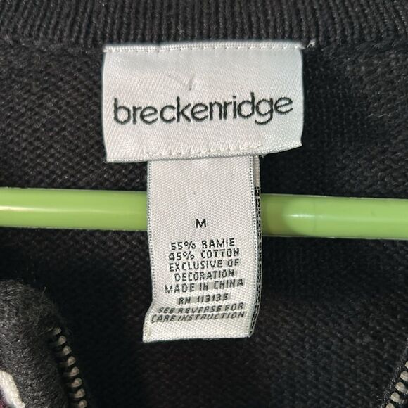 Breckenridge full-zip winter theme cardi - Size M - Picture 2 of 6